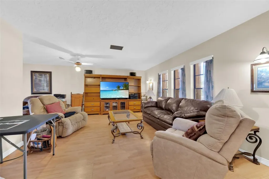 1007 22nd Avenue W Palmetto FL 34221