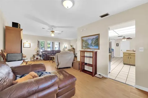 1007 22nd Avenue W Palmetto FL 34221
