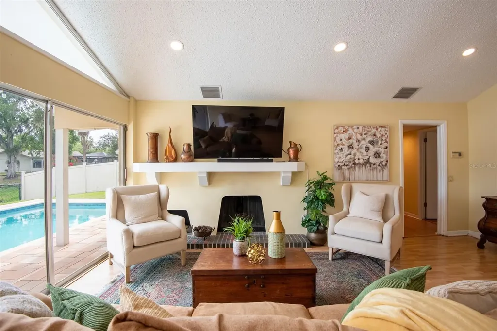 3605 Schefflera Road Tampa FL 33618