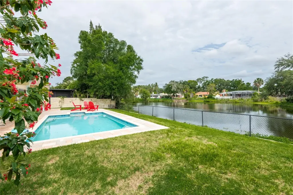 3605 Schefflera Road Tampa FL 33618