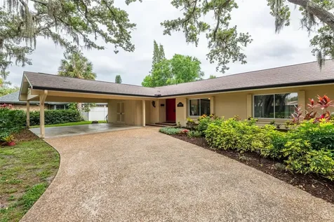 3605 Schefflera Road Tampa FL 33618