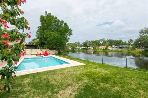 3605 Schefflera Road Tampa FL 33618