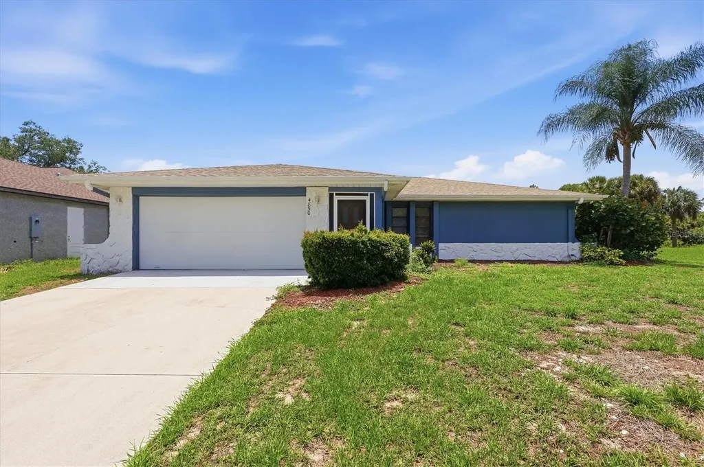 4850 Brickell Drive North Port FL 34286
