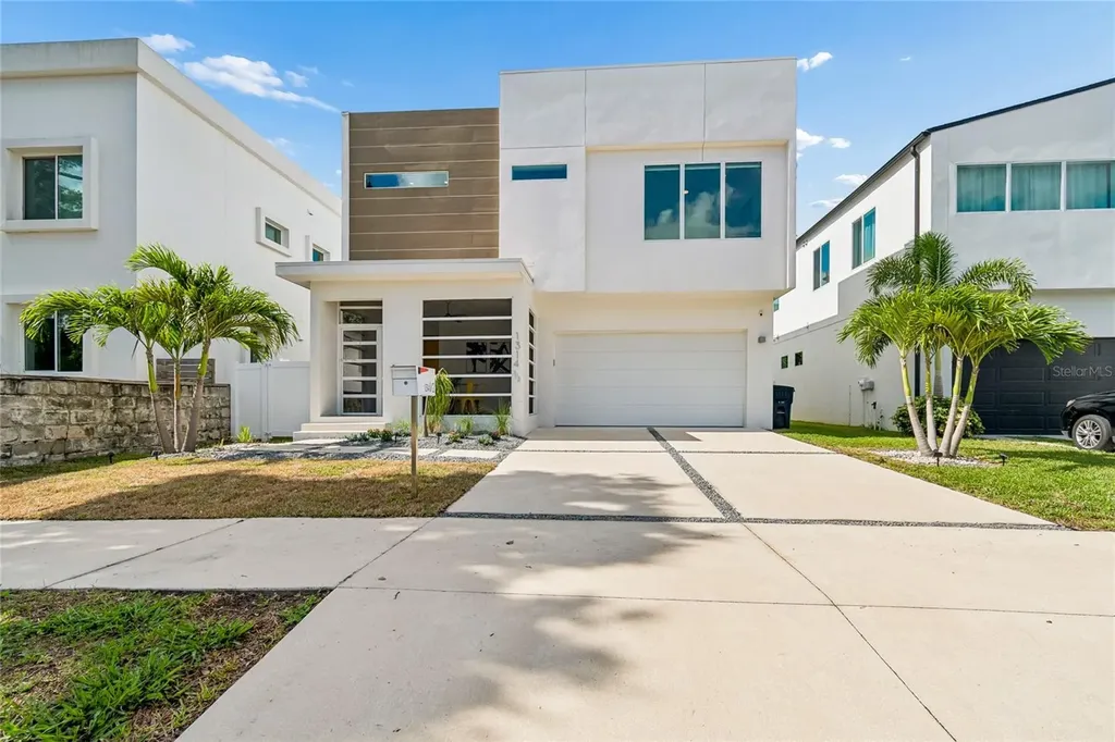 1314 1/2 W. Lemon Street Tampa FL 33606