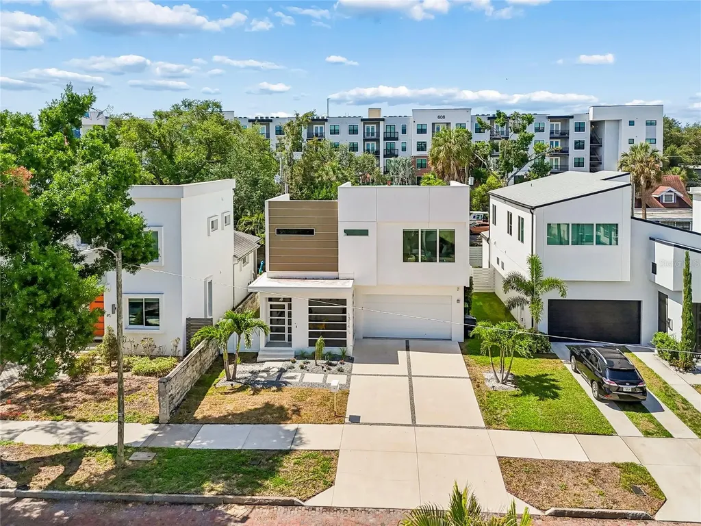1314 1/2 W. Lemon Street Tampa FL 33606