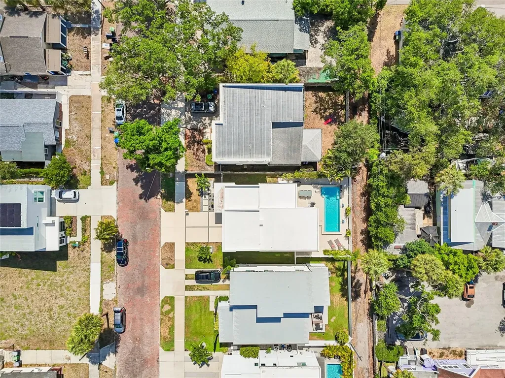 1314 1/2 W. Lemon Street Tampa FL 33606