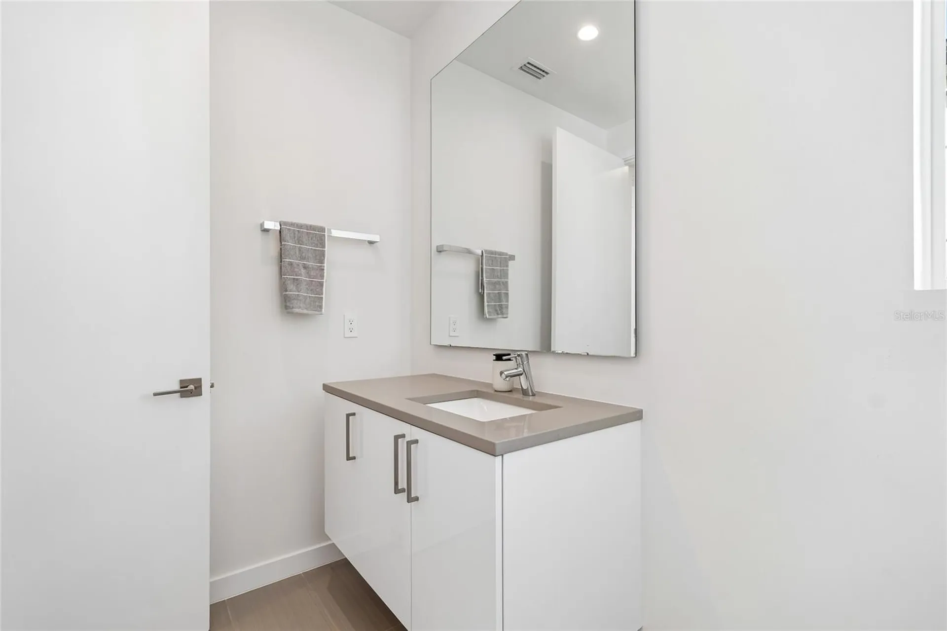 1314 1/2 W. Lemon Street Tampa FL 33606