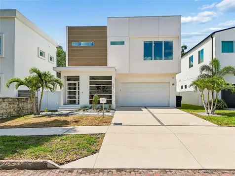 1314 1/2 W. Lemon Street Tampa FL 33606