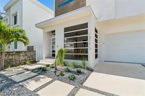 1314 1/2 W. Lemon Street Tampa FL 33606