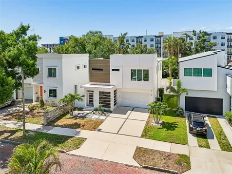 1314 1/2 W. Lemon Street Tampa FL 33606