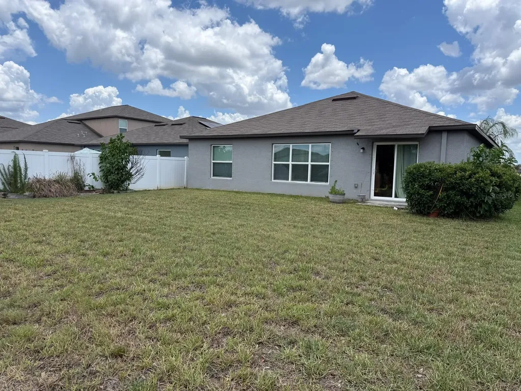 13204 Great Plains Drive Riverview FL 33579