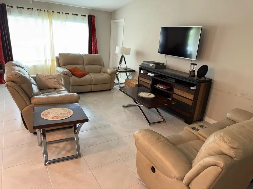 13204 Great Plains Drive Riverview FL 33579