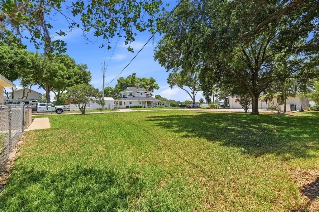 1503 Auburn Oaks Boulevard Auburndale FL 33823