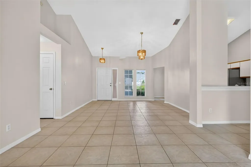 2615 Maywood Street Eustis FL 32726