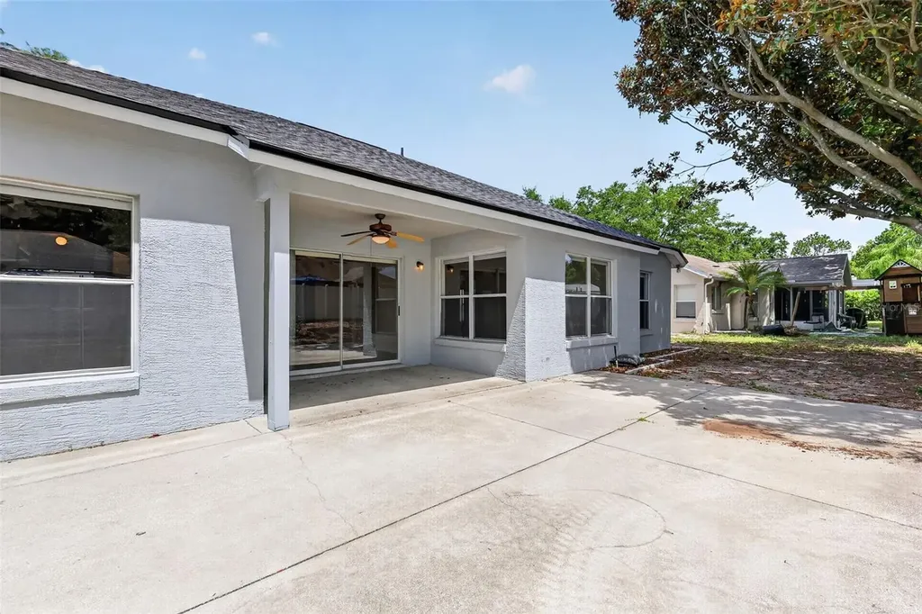 2615 Maywood Street Eustis FL 32726