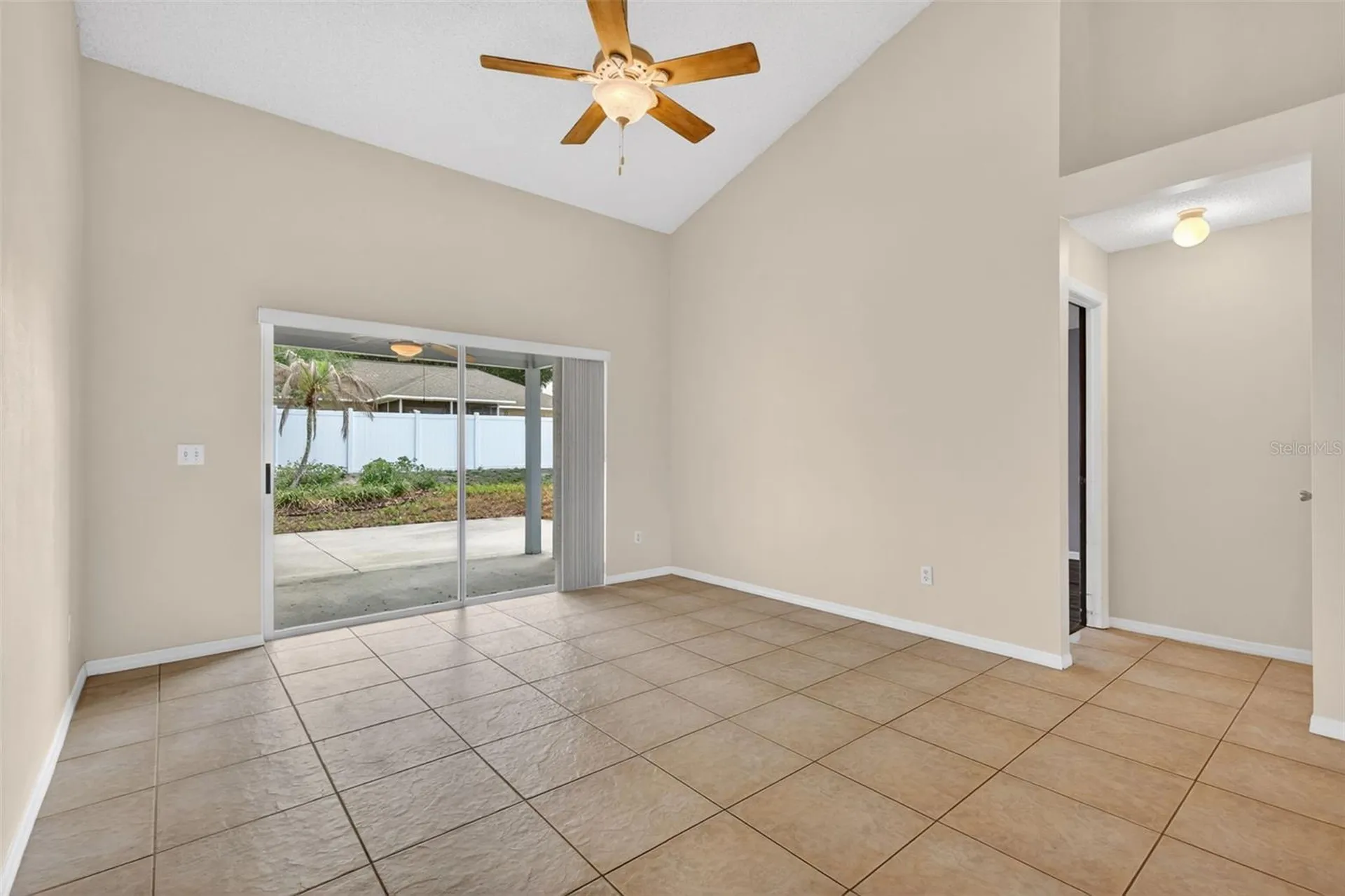 2615 Maywood Street Eustis FL 32726