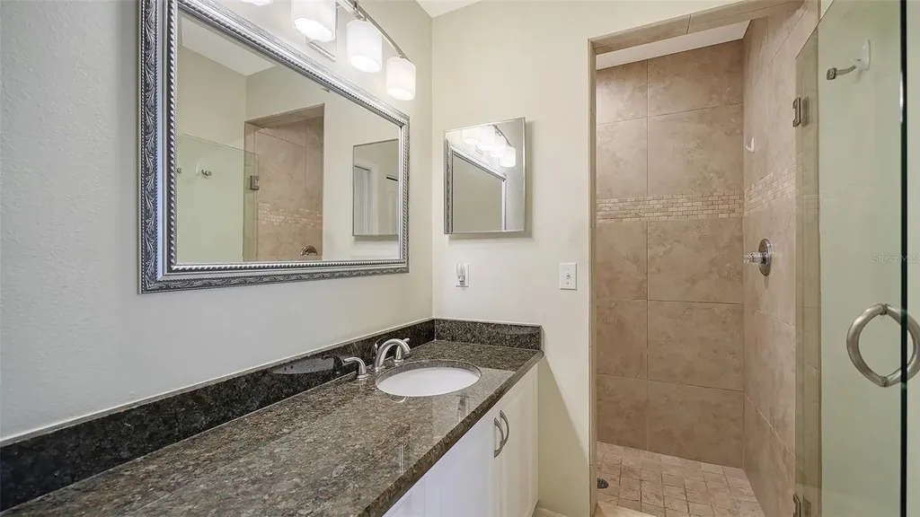 4655 Tower Hill Lane Sarasota FL 34238
