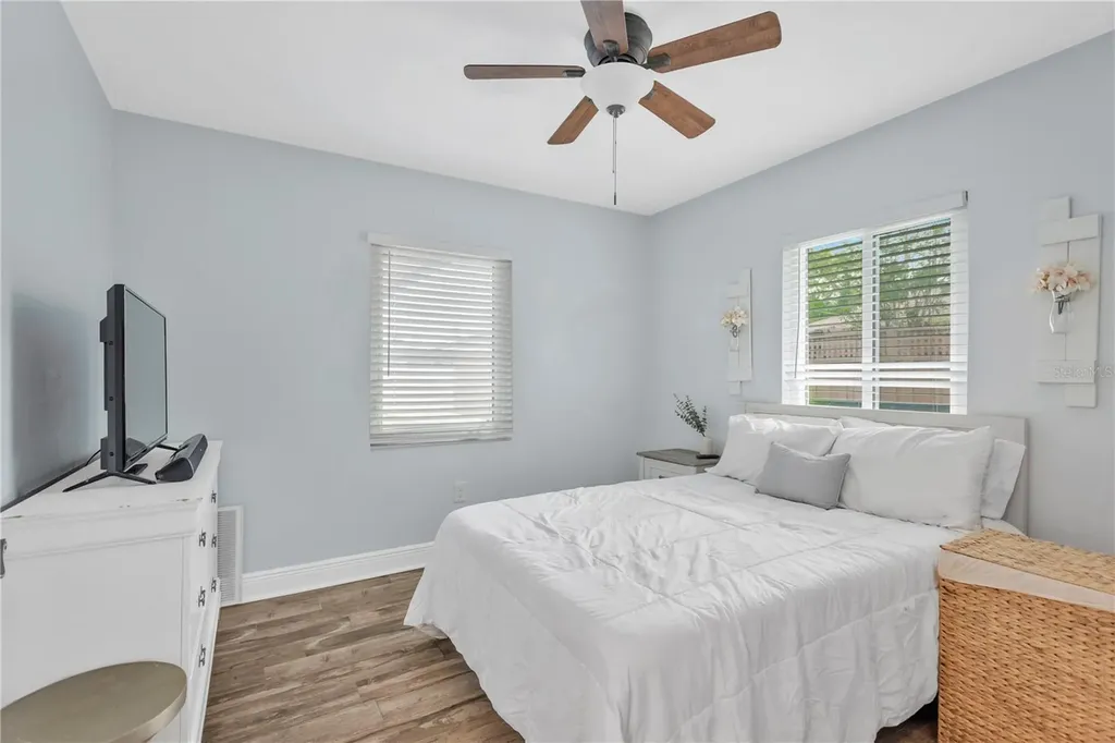 1306 30th Street W Bradenton FL 34205