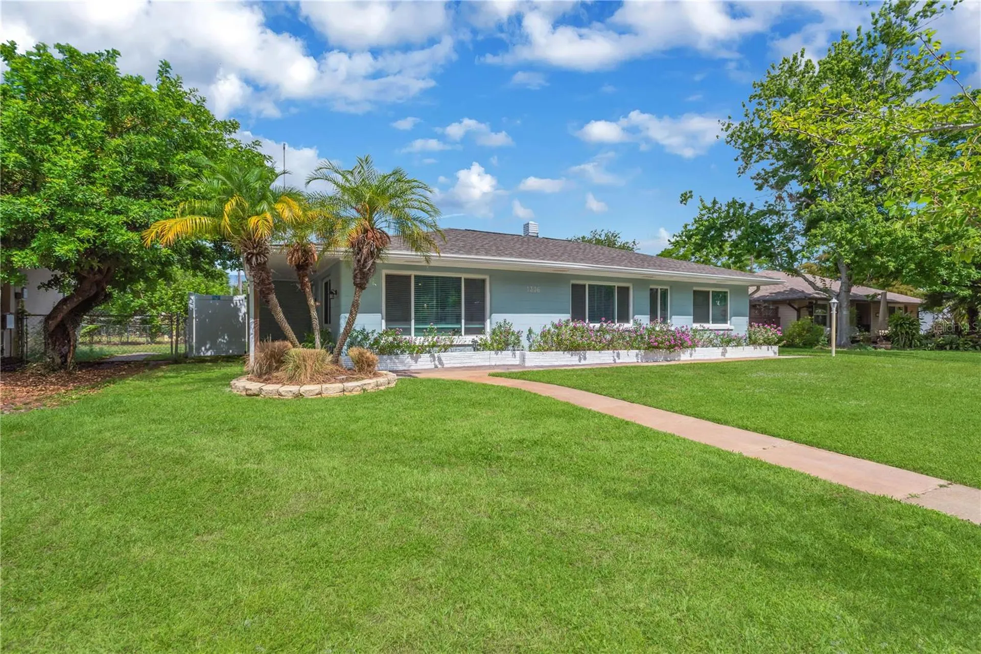 1306 30th Street W Bradenton FL 34205