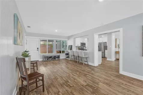 1306 30th Street W Bradenton FL 34205