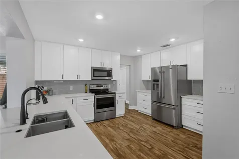 1306 30th Street W Bradenton FL 34205