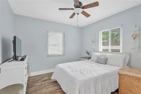 1306 30th Street W Bradenton FL 34205