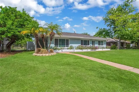 1306 30th Street W Bradenton FL 34205
