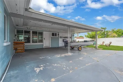 1306 30th Street W Bradenton FL 34205