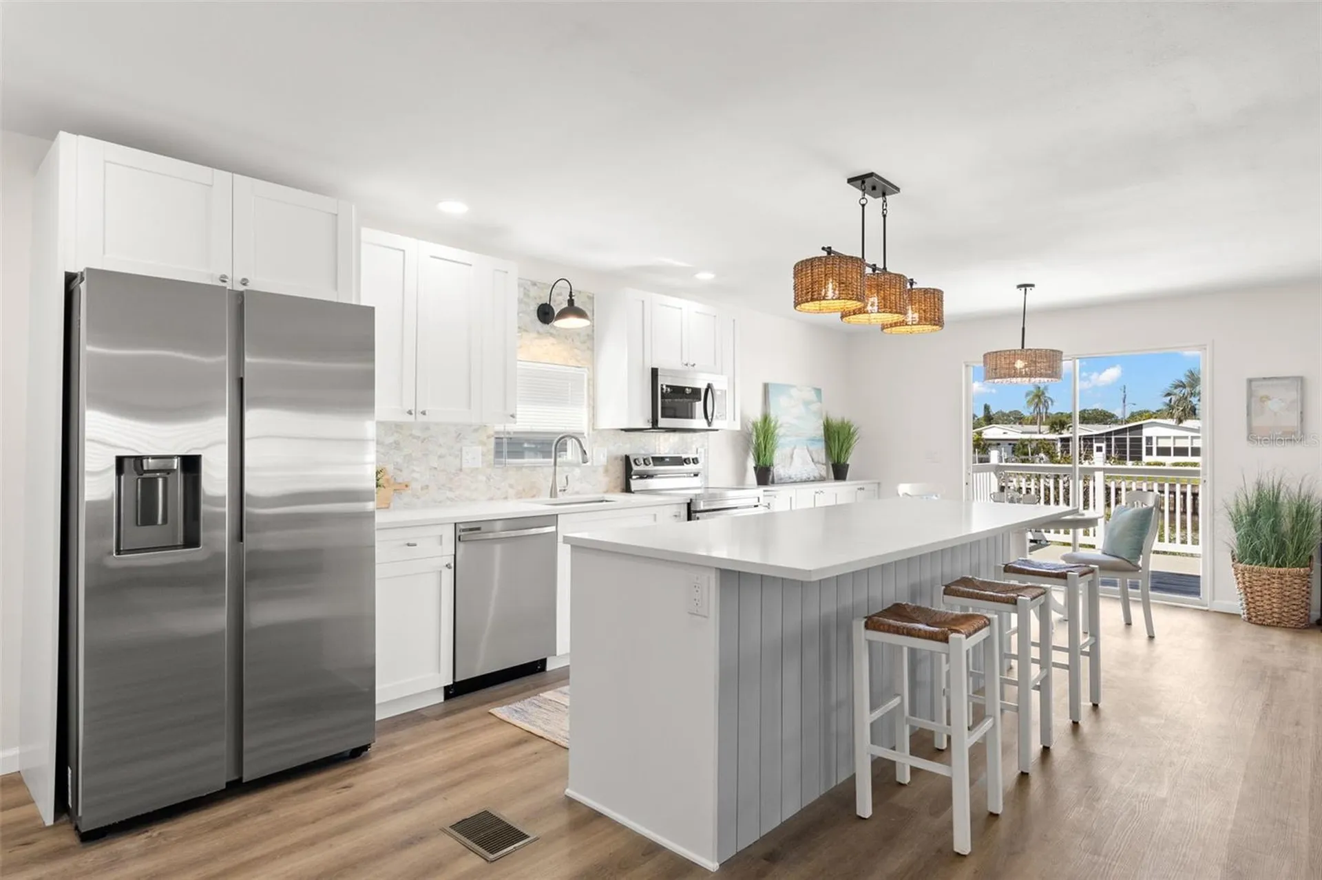 6852 Mount Quincy Drive NE St Petersburg FL 33702