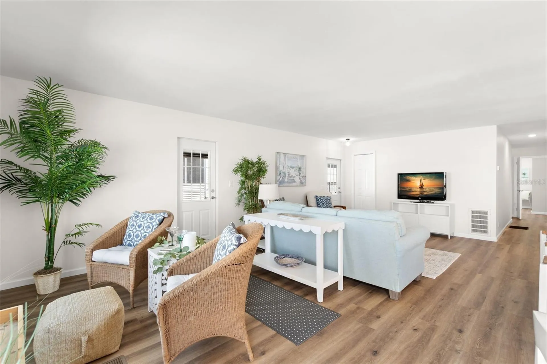 6852 Mount Quincy Drive NE St Petersburg FL 33702