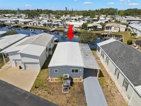 6852 Mount Quincy Drive NE St Petersburg FL 33702