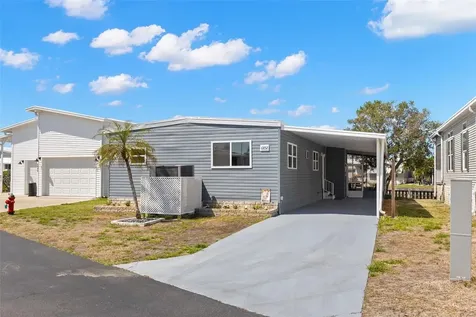 6852 Mount Quincy Drive NE St Petersburg FL 33702