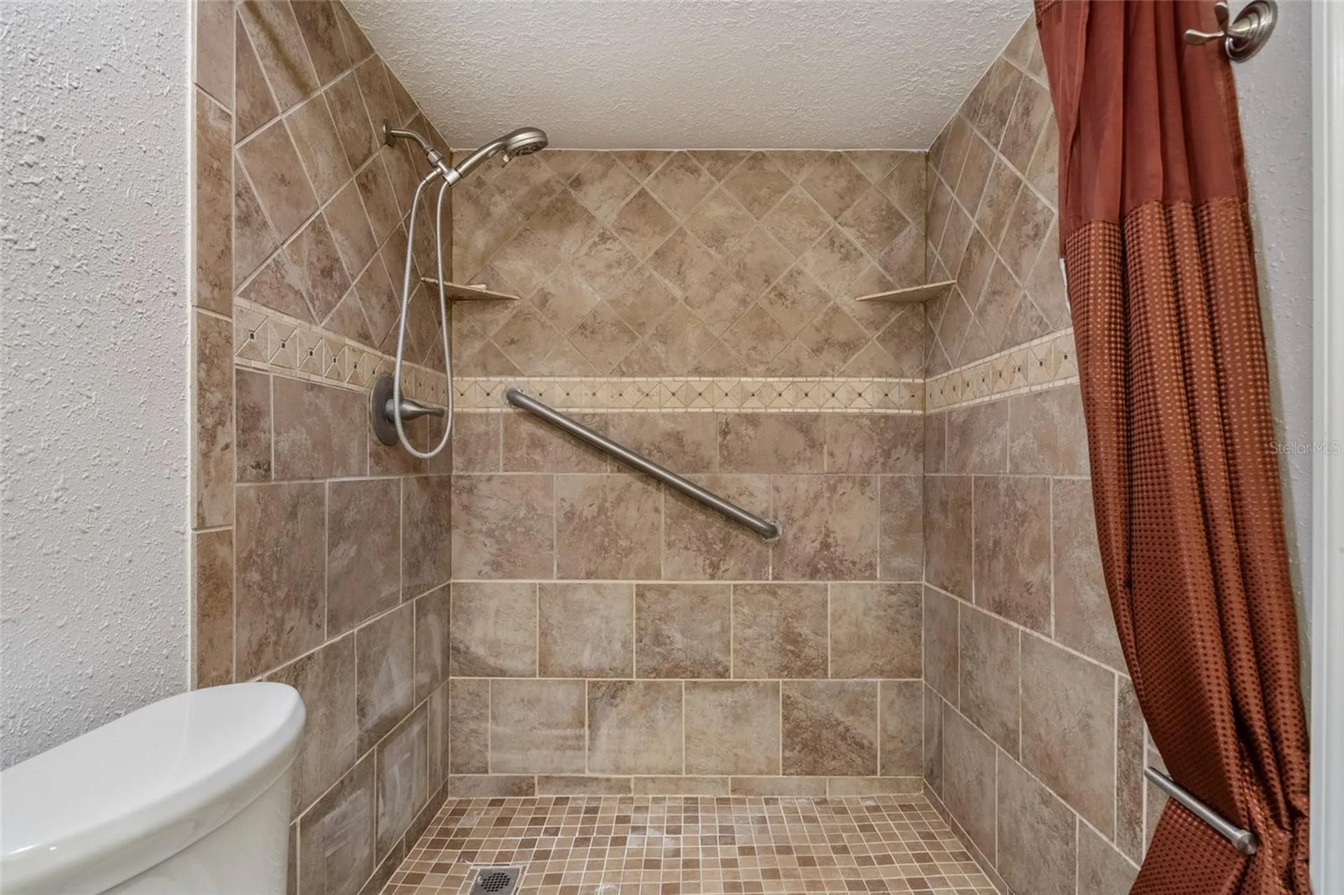1055 Kensington Park Drive Altamonte Springs FL 32714
