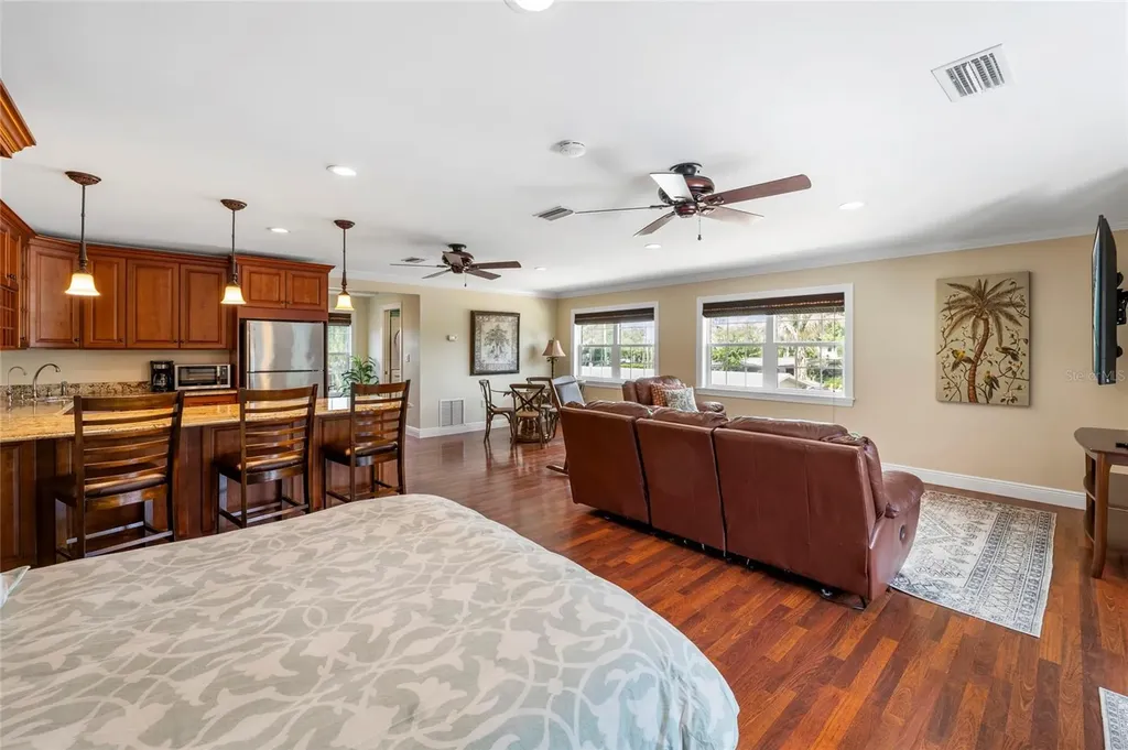 6139 Hollywood Boulevard Sarasota FL 34231