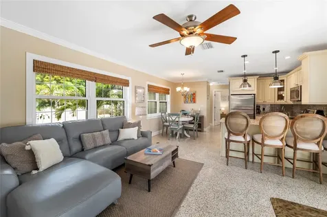 6139 Hollywood Boulevard Sarasota FL 34231
