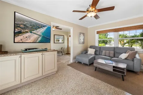 6139 Hollywood Boulevard Sarasota FL 34231