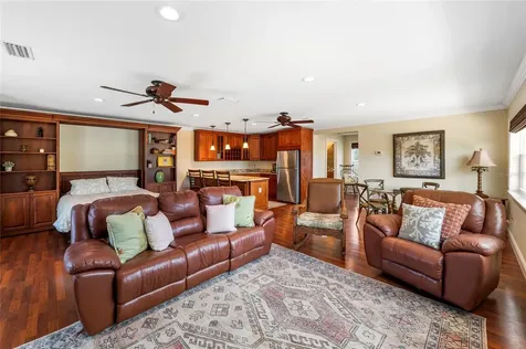 6139 Hollywood Boulevard Sarasota FL 34231