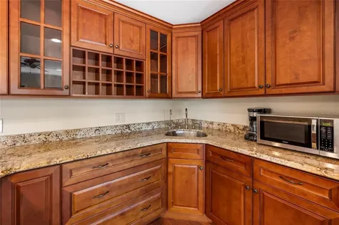 6139 Hollywood Boulevard Sarasota FL 34231
