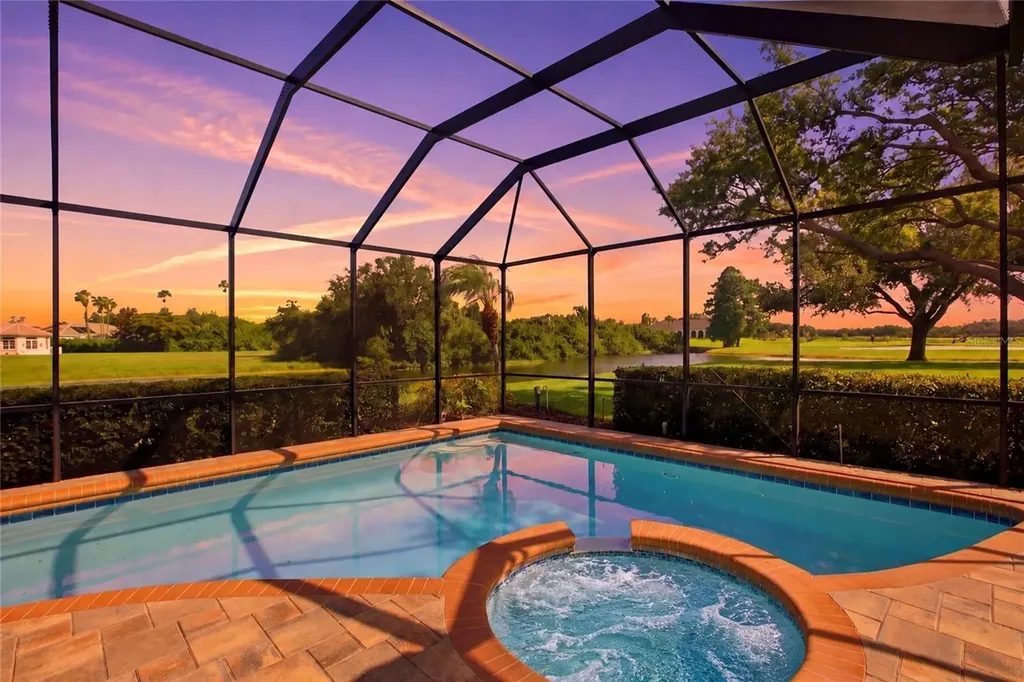 8417 Lone Eagle Way Sarasota FL 34241