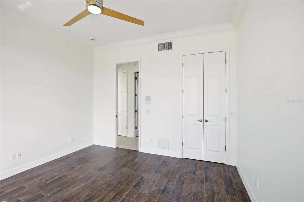 8417 Lone Eagle Way Sarasota FL 34241
