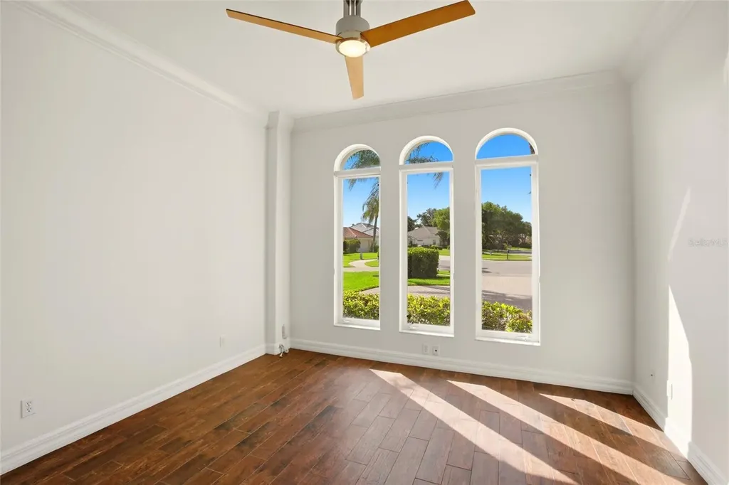 8417 Lone Eagle Way Sarasota FL 34241