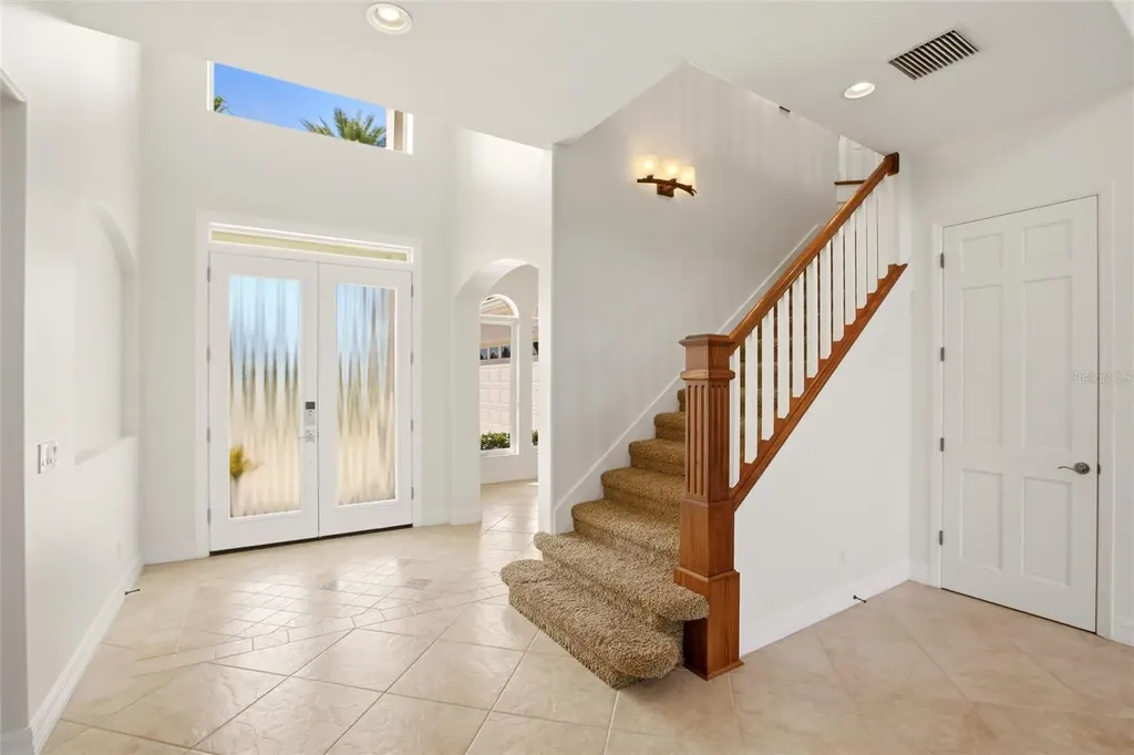 8417 Lone Eagle Way Sarasota FL 34241