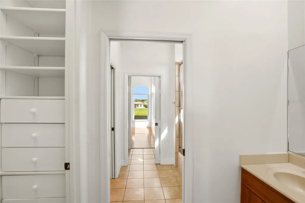 8417 Lone Eagle Way Sarasota FL 34241