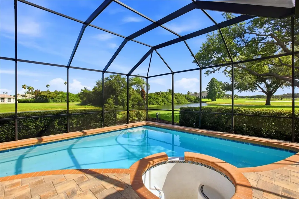 8417 Lone Eagle Way Sarasota FL 34241