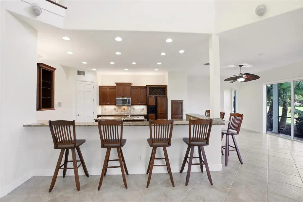 8417 Lone Eagle Way Sarasota FL 34241