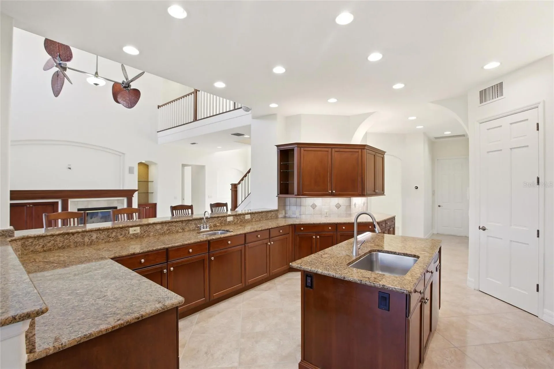 8417 Lone Eagle Way Sarasota FL 34241
