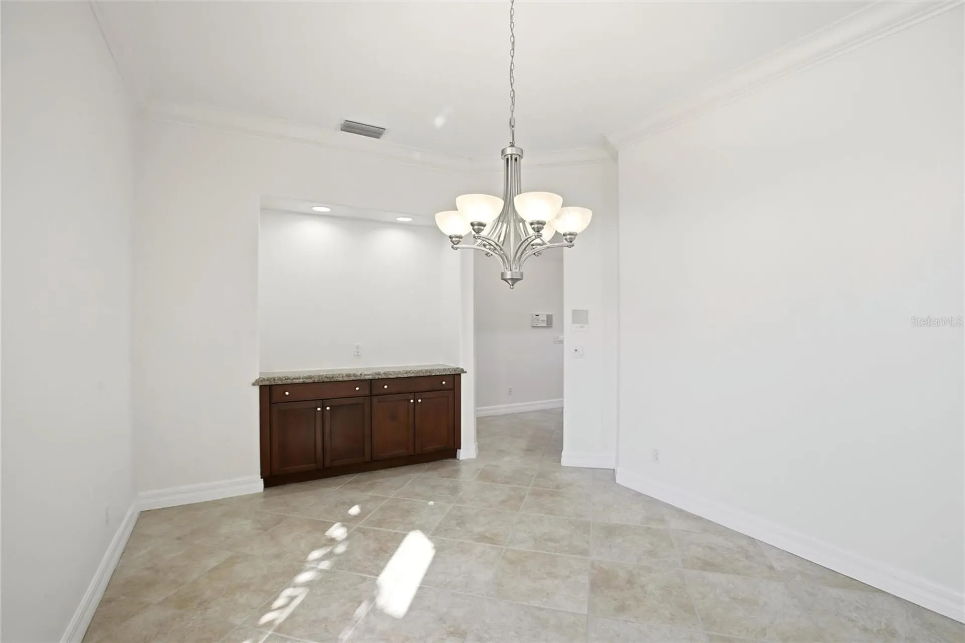 8417 Lone Eagle Way Sarasota FL 34241