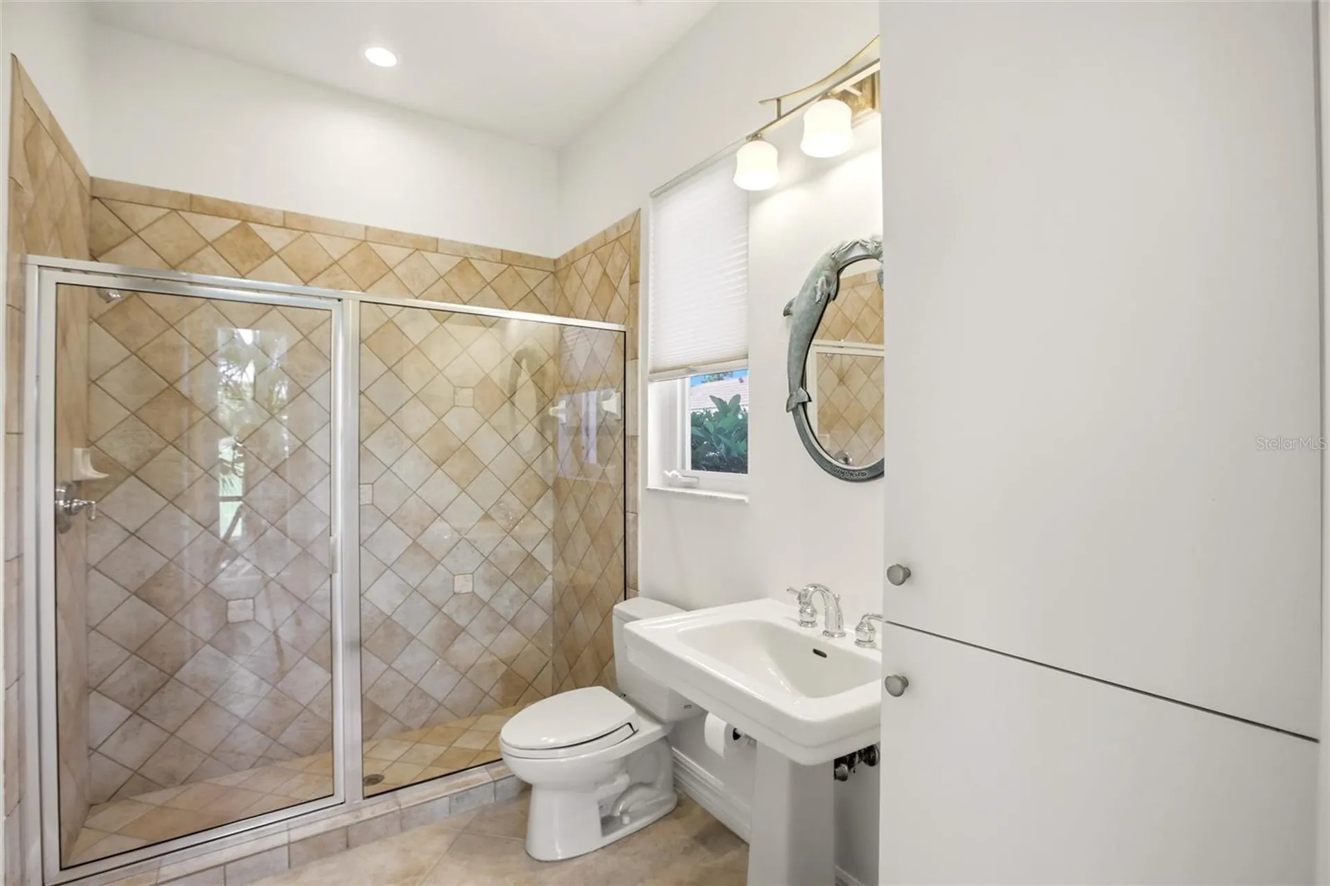 8417 Lone Eagle Way Sarasota FL 34241