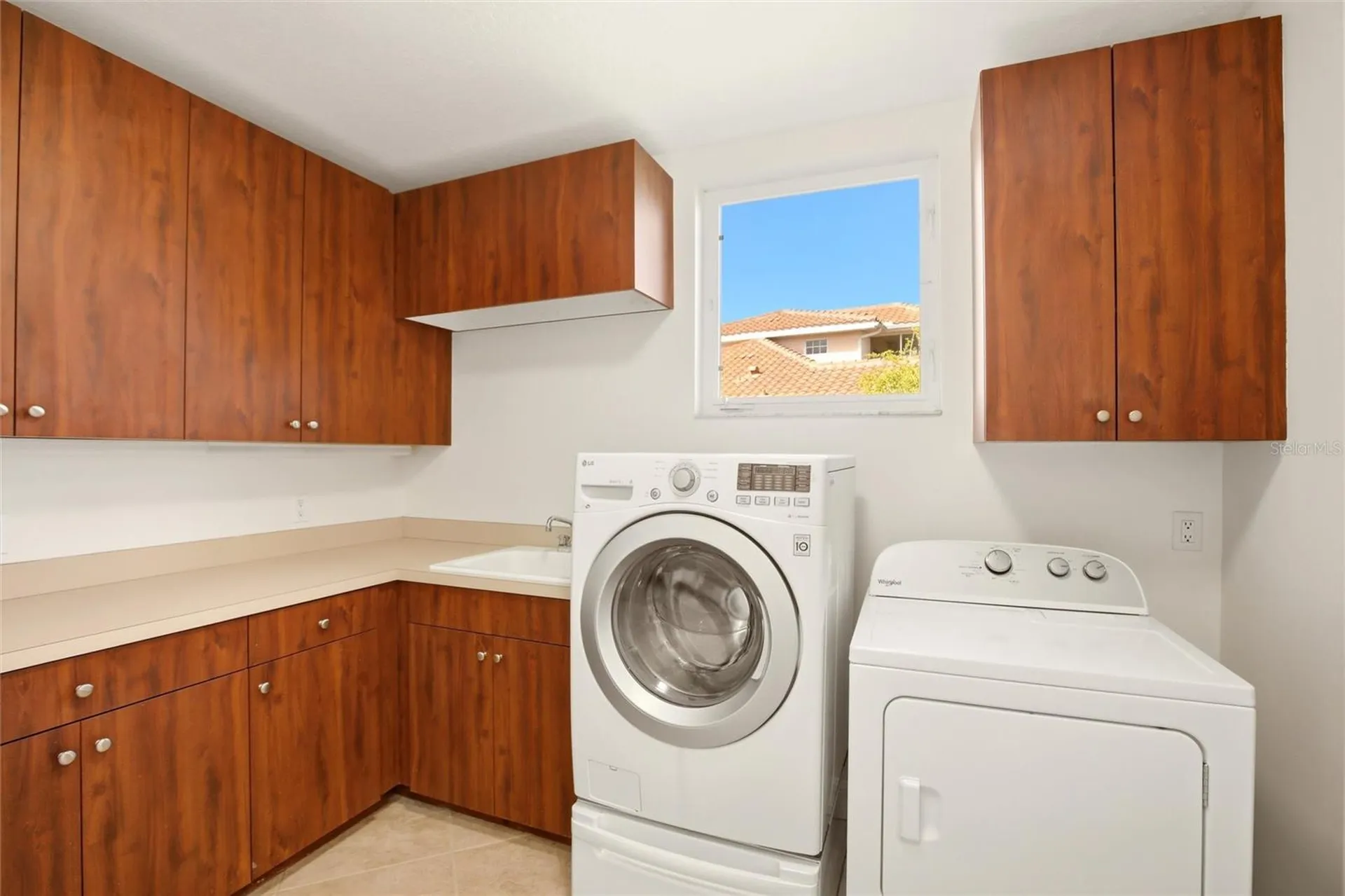 8417 Lone Eagle Way Sarasota FL 34241