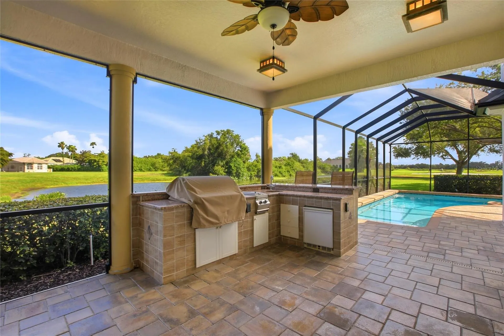 8417 Lone Eagle Way Sarasota FL 34241